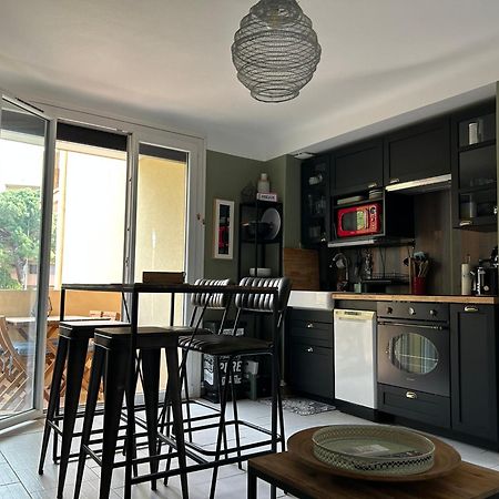 Frejus Var Appartement 150 M Des Plages Ngoại thất bức ảnh